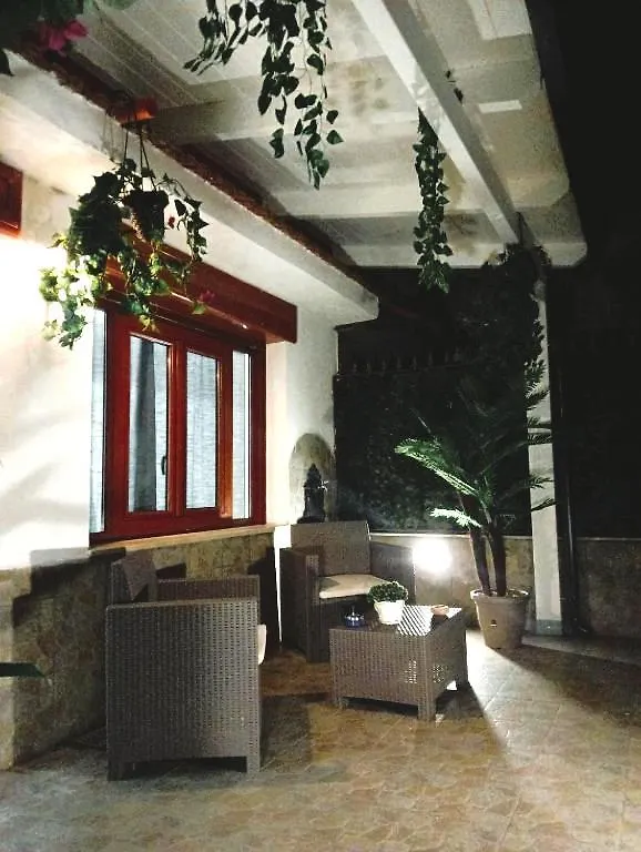 Borgo Loreto Naples